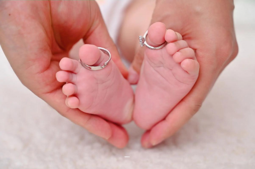 庄河几个月宝宝可以枕枕头